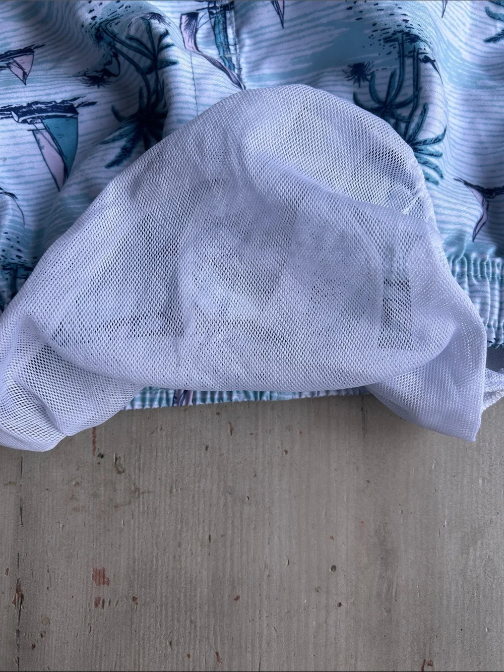 Kids SURF-STYLE Light Blue Sailboat Swim Shorts.SIze 10 boys.